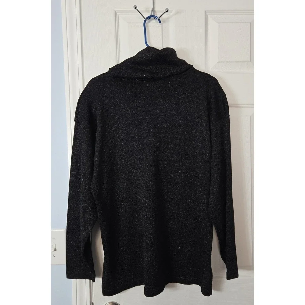 Lisa‎ Originals Womans Long Sleeve Turtlneck Sweater Size Medium